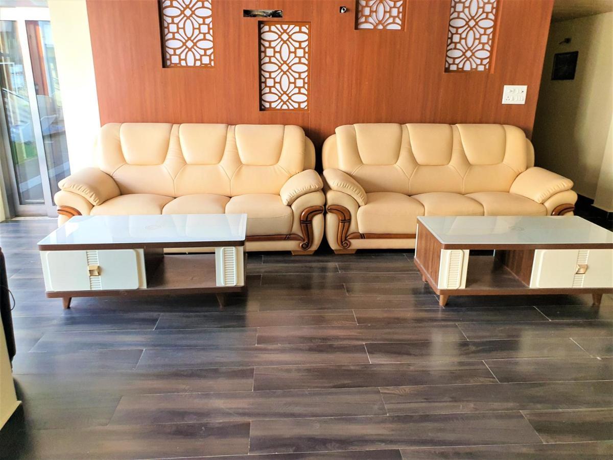 Vits Shanti Solitaire, Arpora Exterior foto