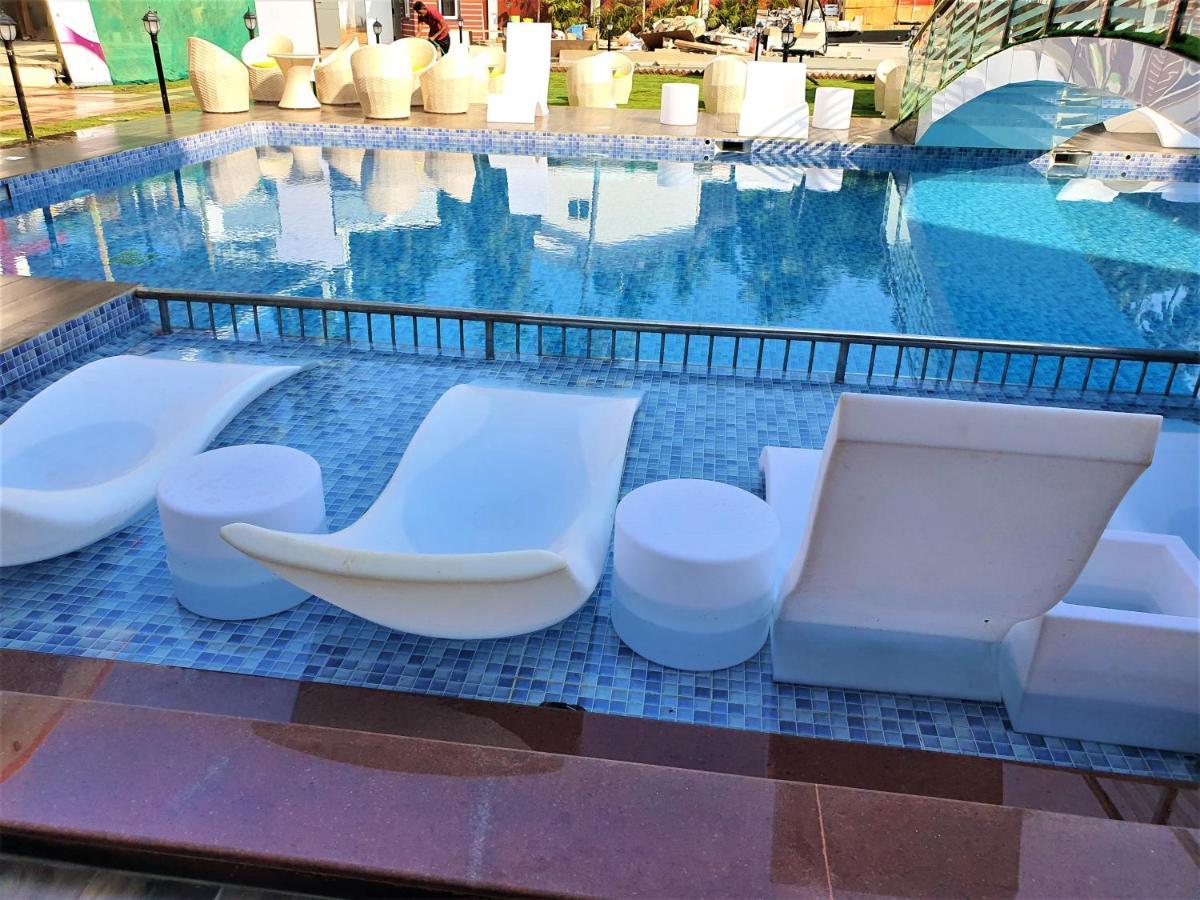 Vits Shanti Solitaire, Arpora Exterior foto