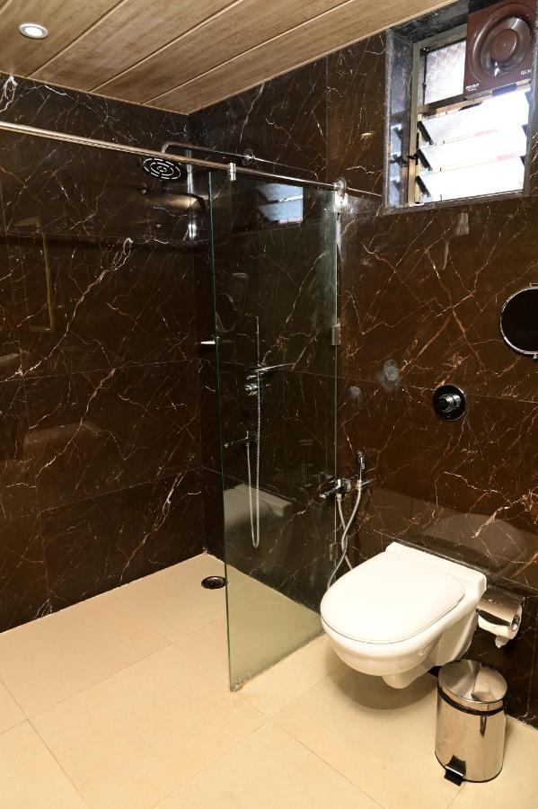 Vits Shanti Solitaire, Arpora Exterior foto