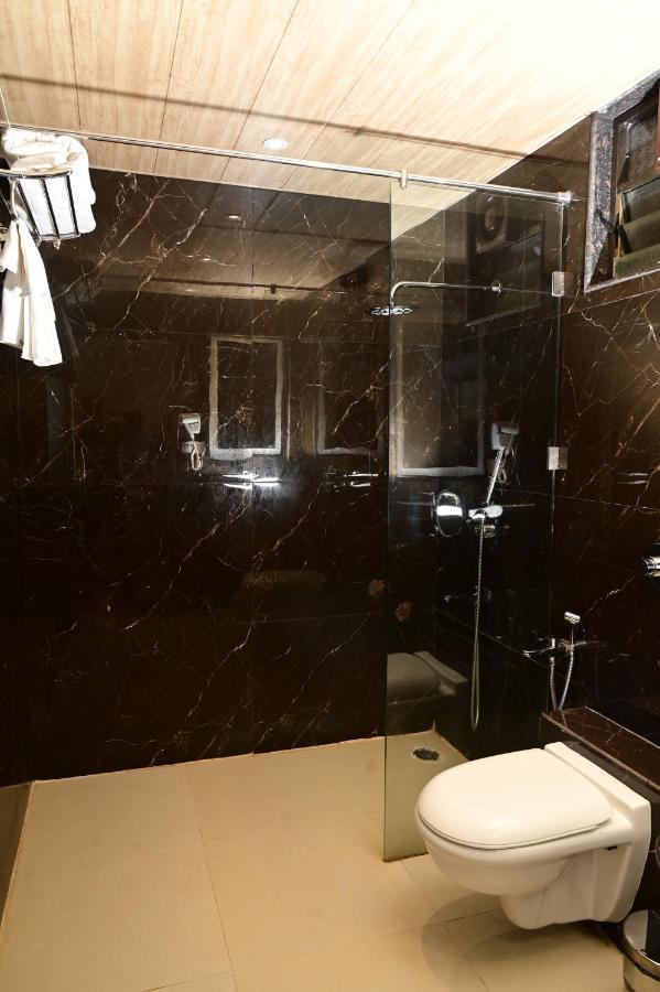 Vits Shanti Solitaire, Arpora Exterior foto
