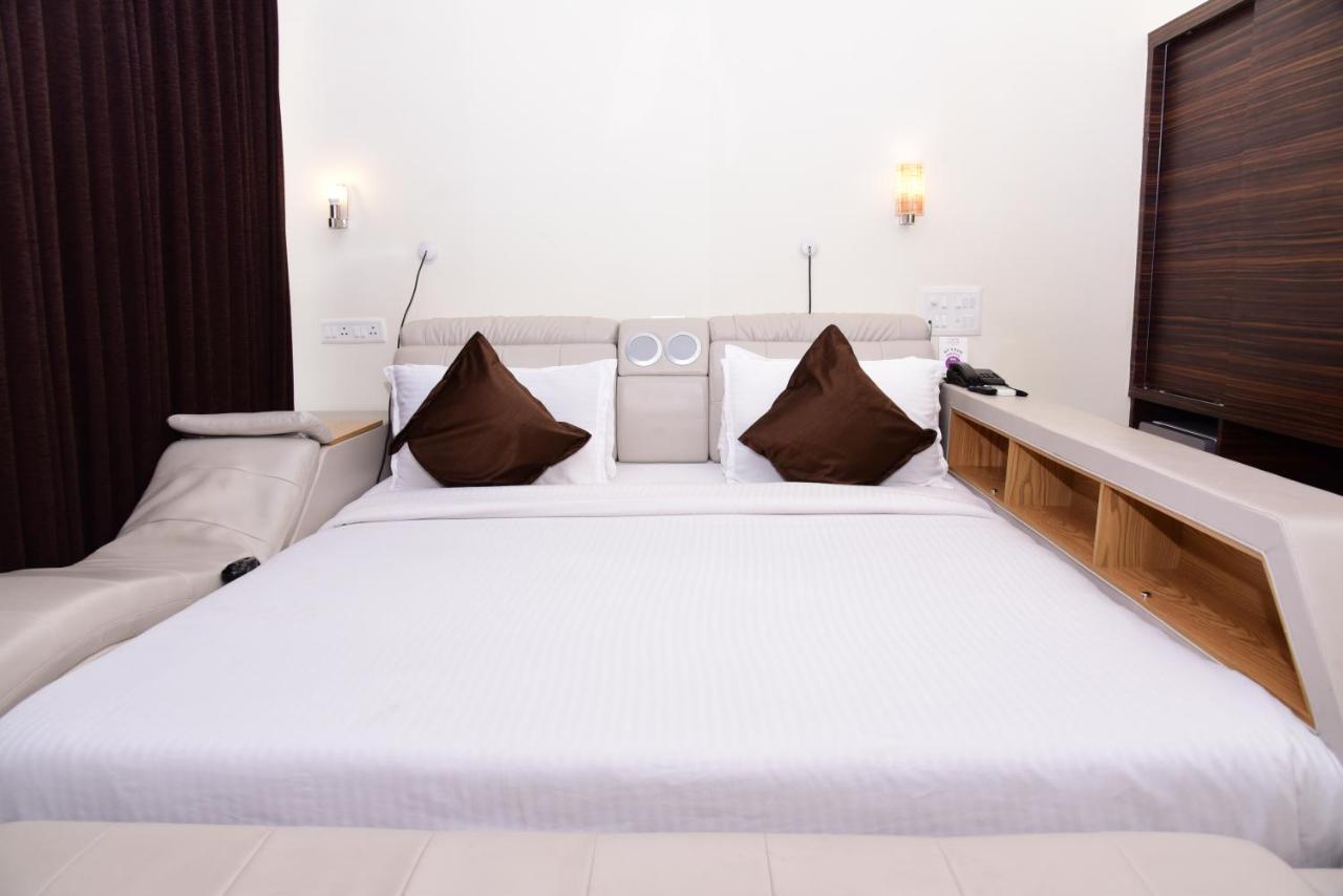 Vits Shanti Solitaire, Arpora Exterior foto